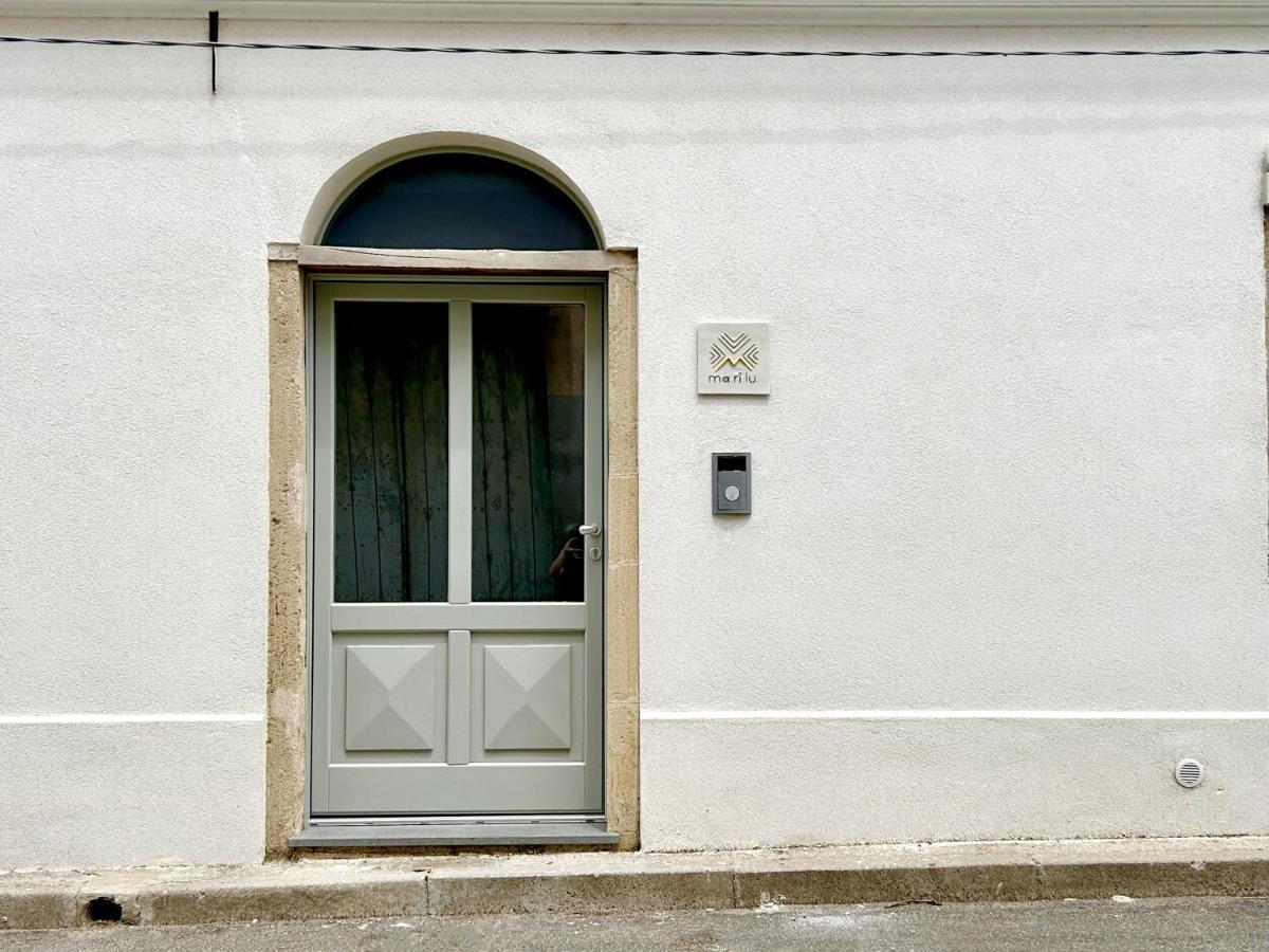 Hotel Palazzo Ma.Ri.Lu. Cabras Exterior foto